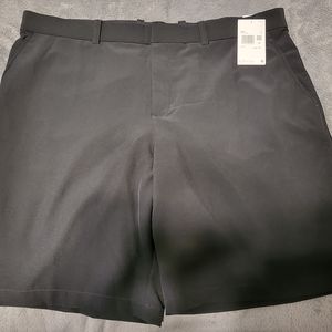 Mens Black Nike Golf Shorts sz 42 NWT